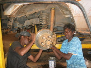 Learning about mechanical repairs on the four-wheel drive